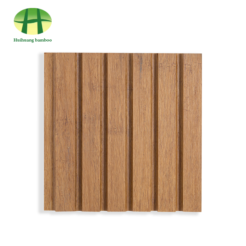 Nagy hornyú bambusz padló