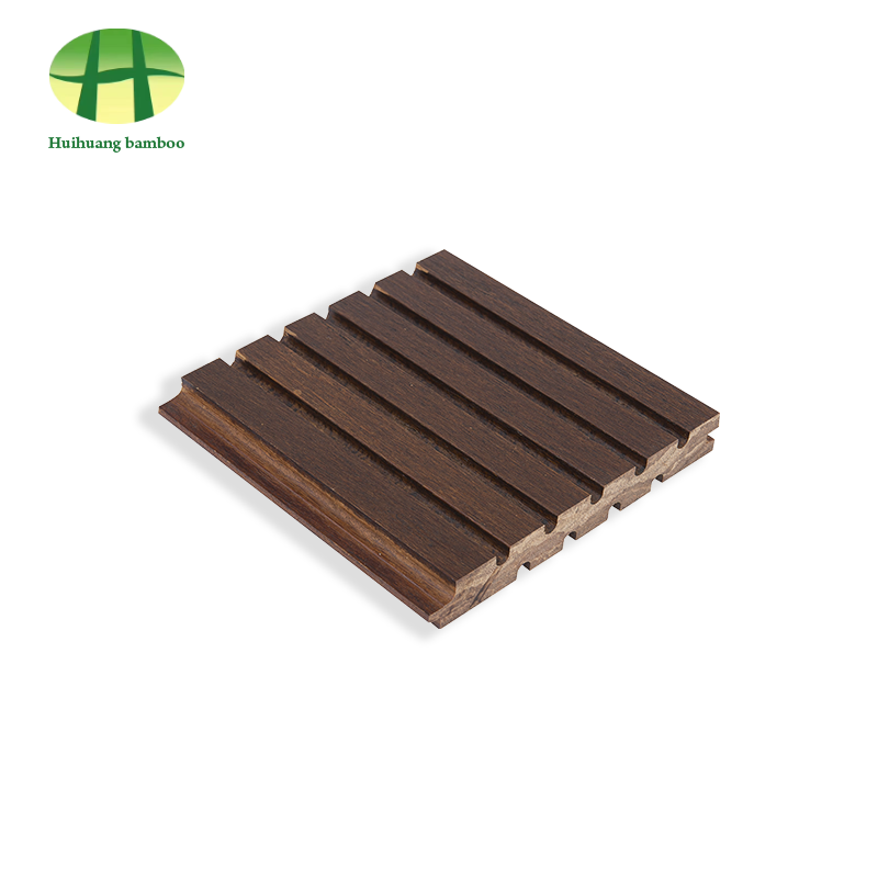 Nagy hornyú bambusz padló